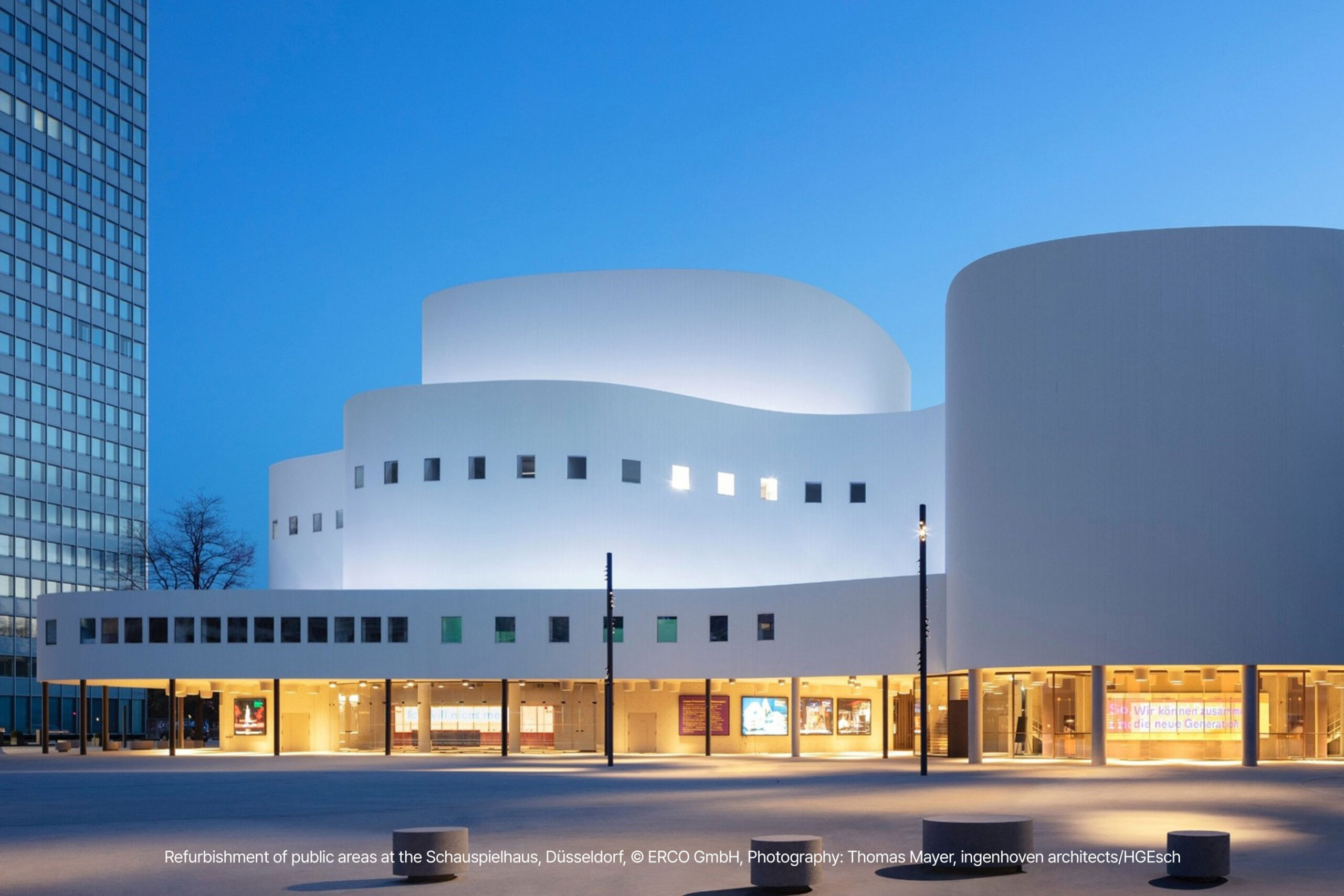 Refurbishment-of-public-areas-at-the-Schauspielhaus